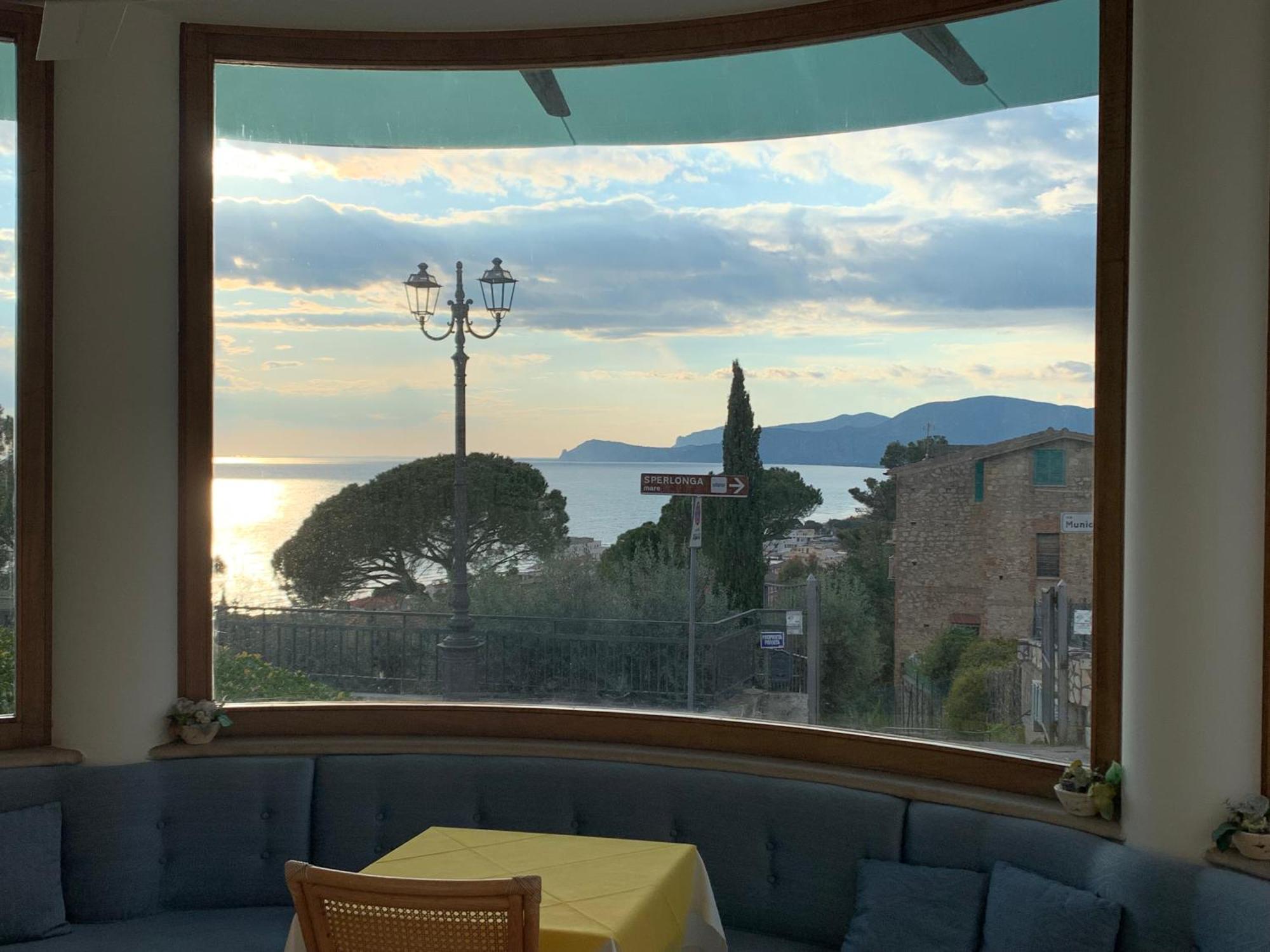Hotel La Conchiglia Sperlonga Exteriér fotografie